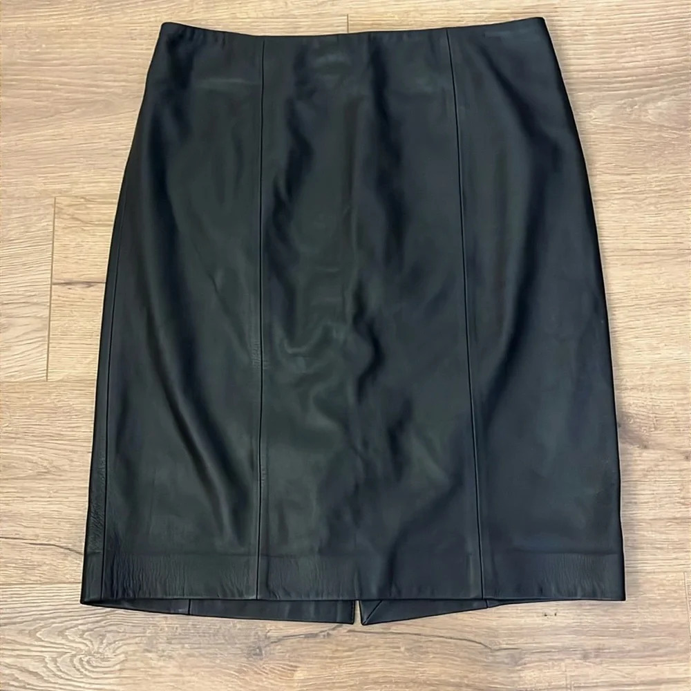 Talbots | Dark brown leather pencil skirt Women size 8 career business interview